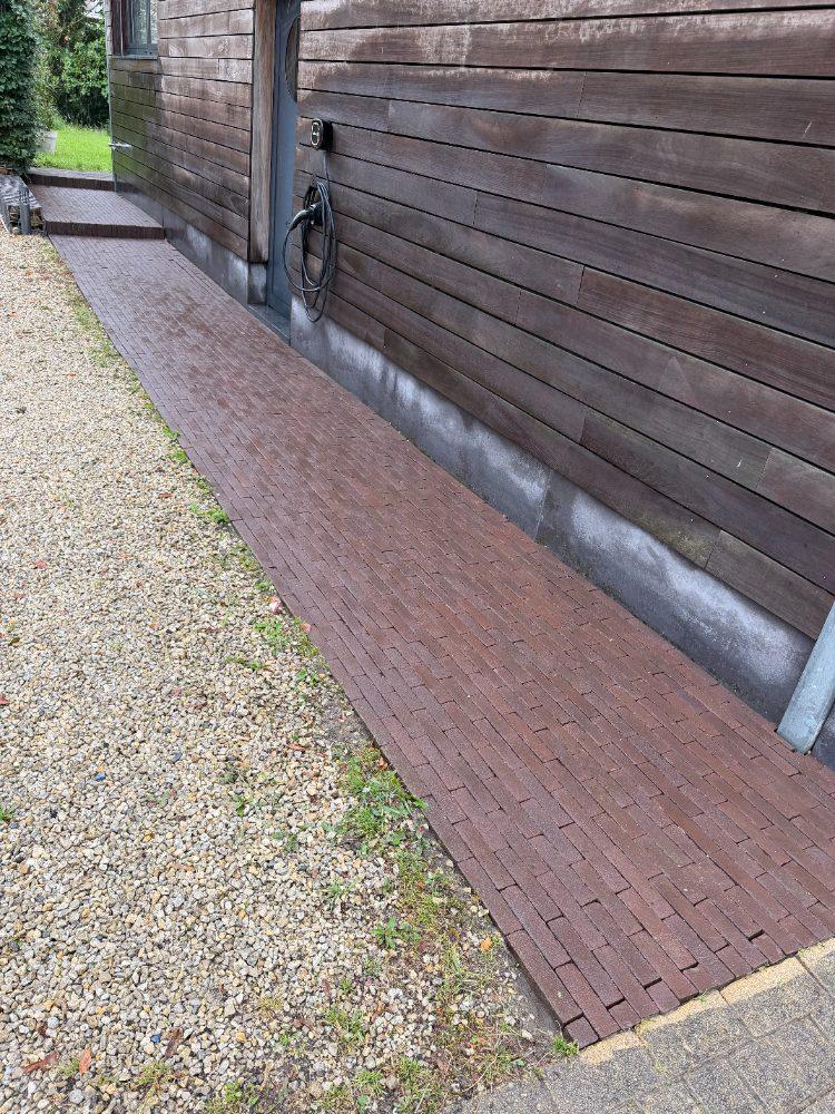 Pad streeploos schoon, na reiniging